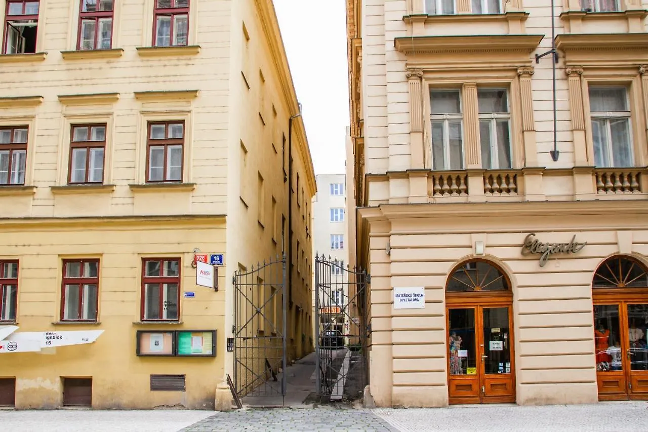 Hostel Mandarinka Prag