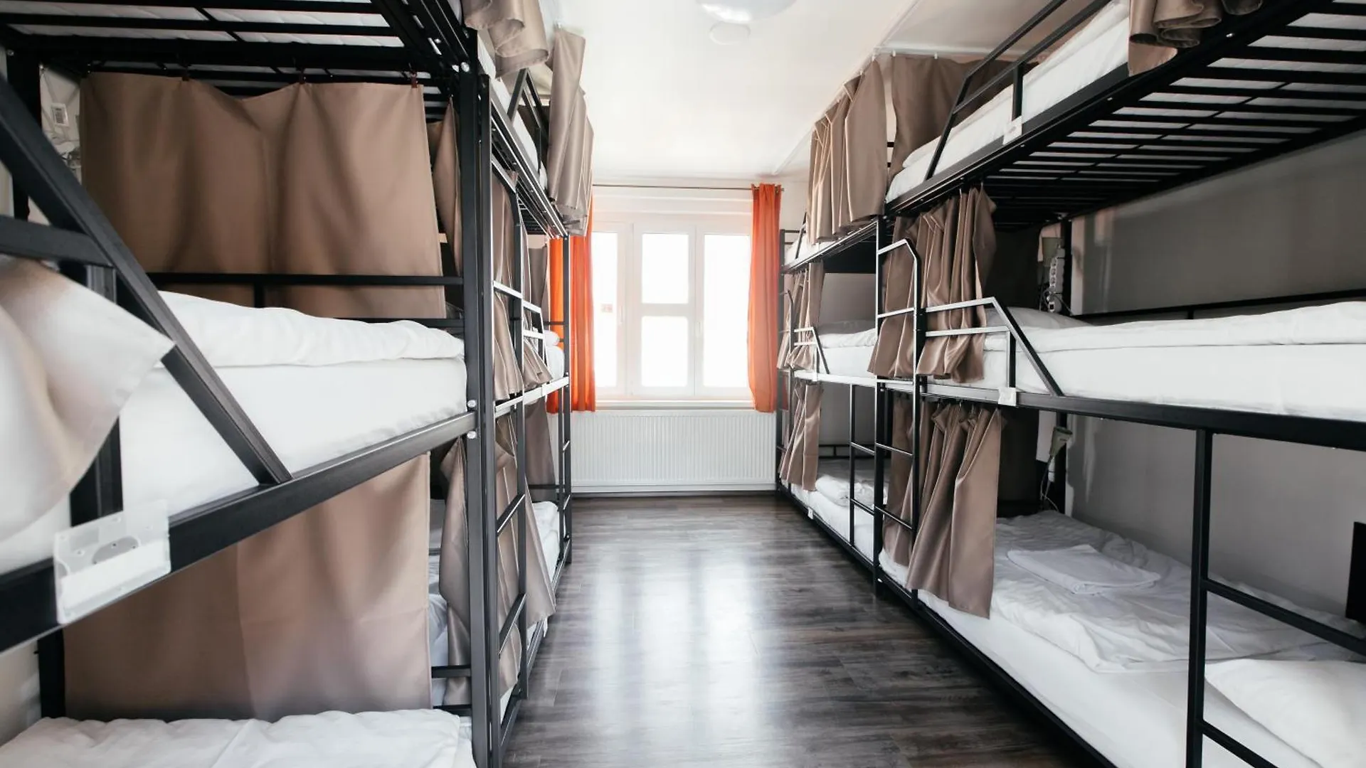 Hostel Mandarinka Prag Tjekkiet