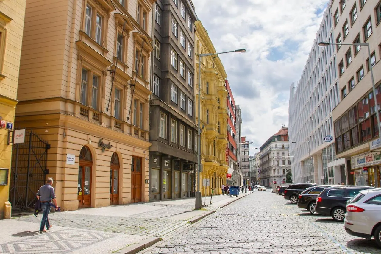 Hostel Mandarinka Prague
